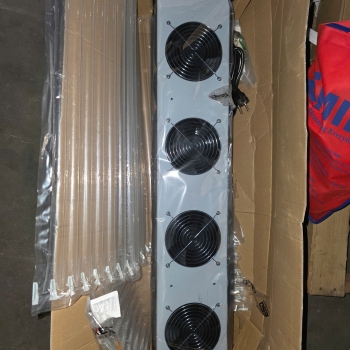 Quạt thổi Ion 4-fan AS4F-800ID